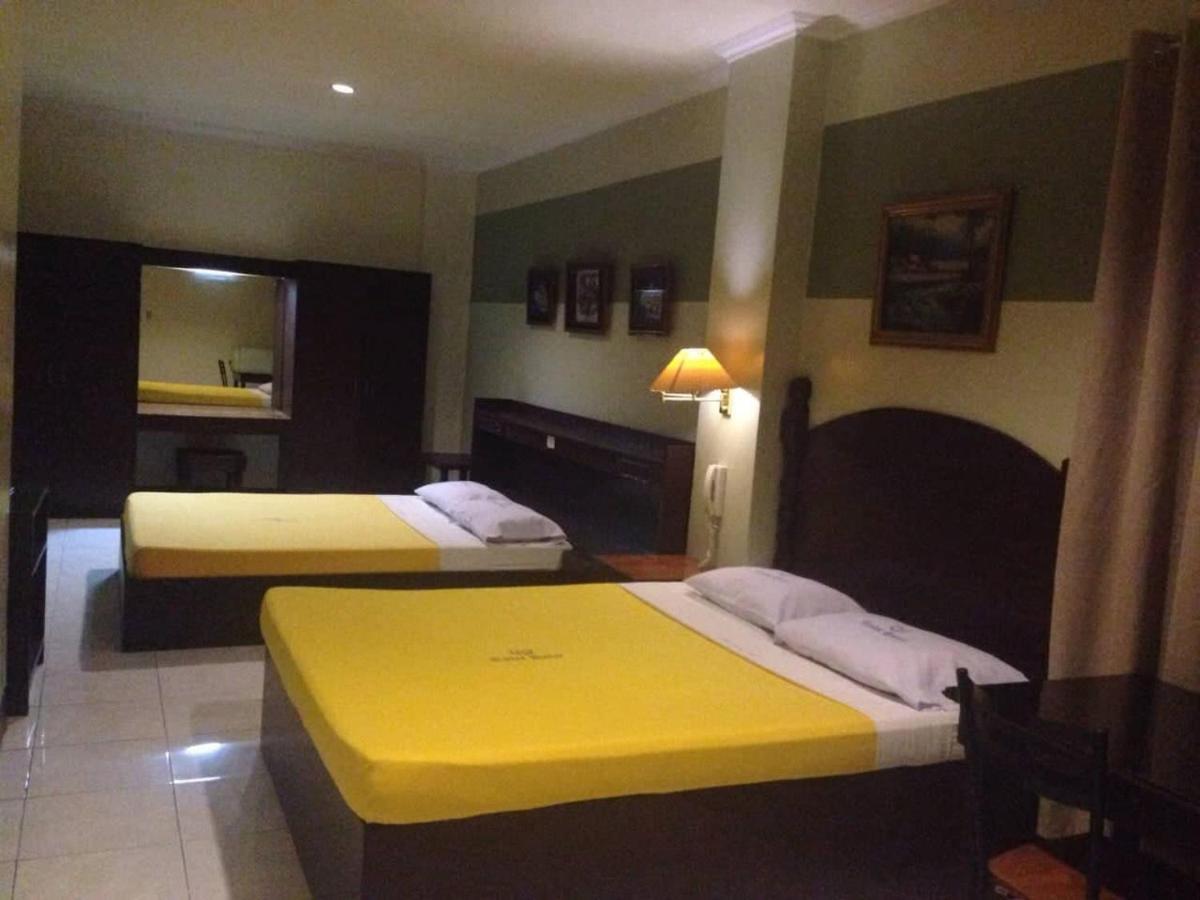 Rolet Hotel Catbalogan Eksteriør bilde